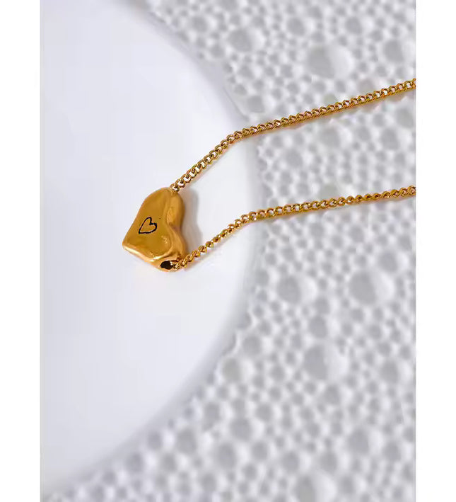 Engraved Love Necklace – A Minimalist Heart in Gold