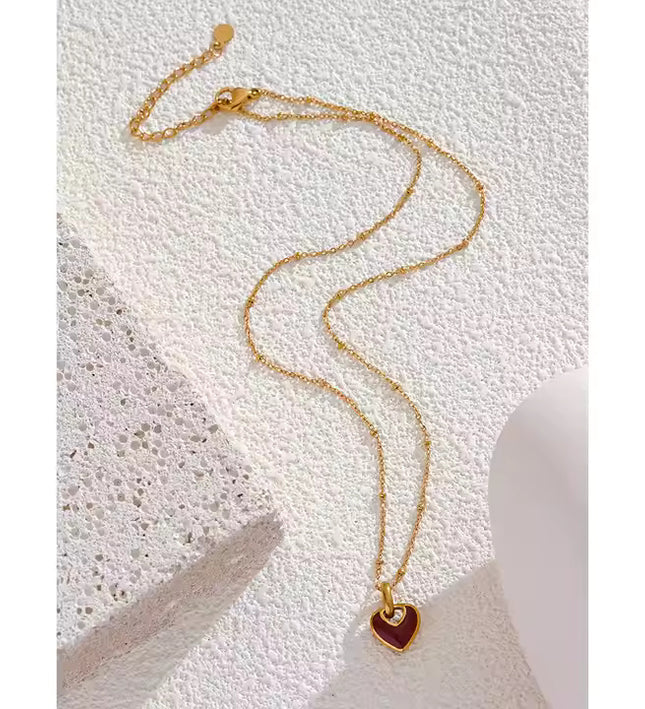 Crimson Love Necklace – A Timeless Heart in Gold & Deep Red