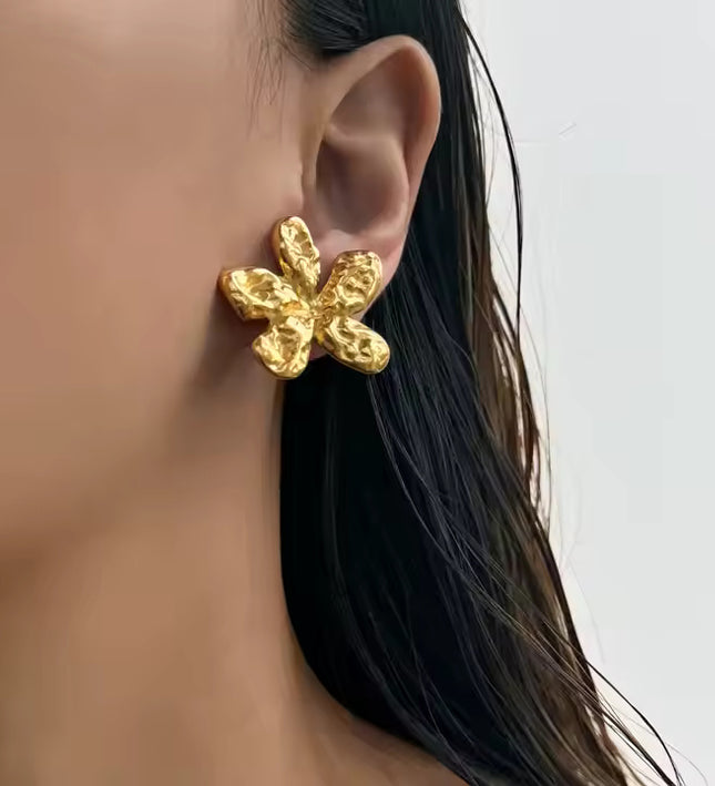 GOLDEN BLOSSOM EARRINGS