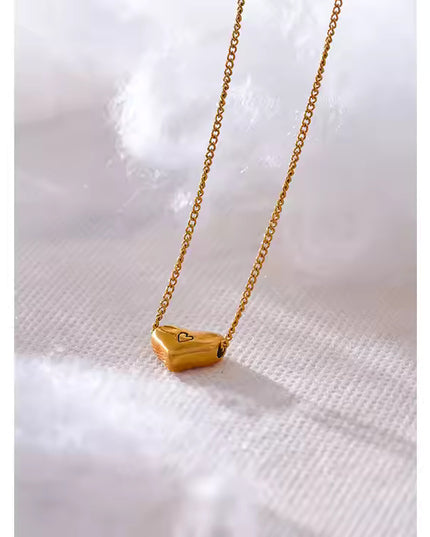 Engraved Love Necklace – A Minimalist Heart in Gold