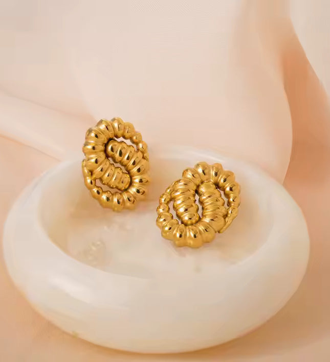 GOLDEN SERPENTINE EARRINGS