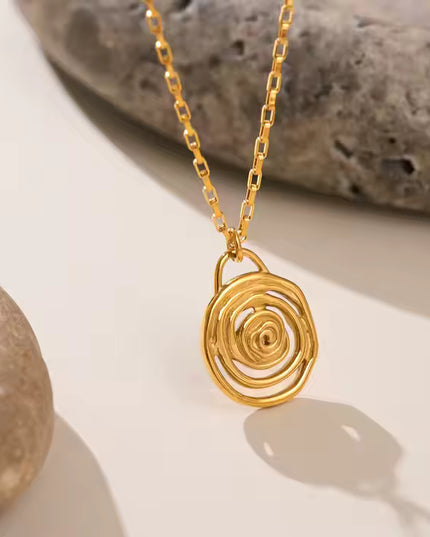 SPIRAL EMBRACE PENDANT