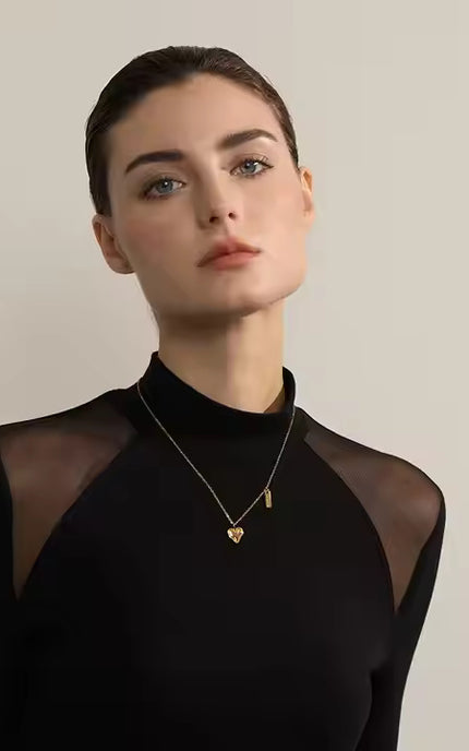 Melted Heart Necklace – A Love-Inspired Statement in Gold