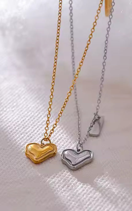 Melted Heart Necklace – A Love-Inspired Statement in Gold