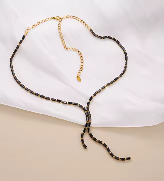 NOIR LUXE LARIAT PREMIUM NECKLACE - LIMITED EDITION