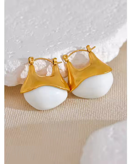 Aurora Pearl Hoops – Sculpted Elegance in Gold & White