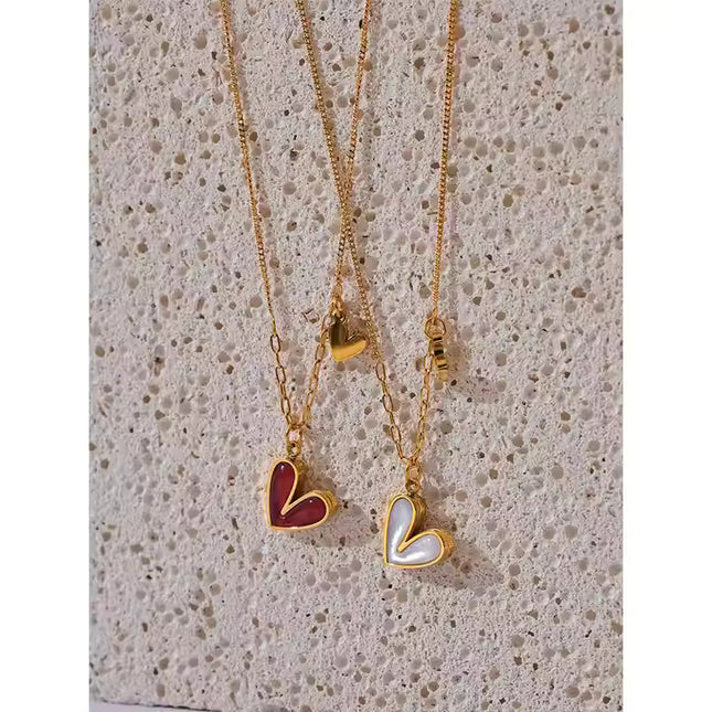 Twin Heart Necklace – A Delicate Symbol of Love & Connection