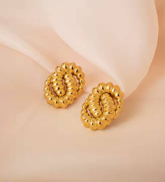 GOLDEN SERPENTINE EARRINGS