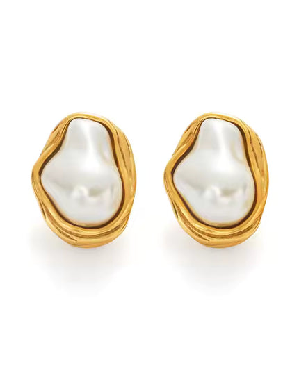 OYSTER LUXE PEARL STUDS